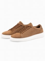 Klasyczne męskie buty sneakersy z miękkiego zamszu – jasnobrązowe V1 OM-FOCS-0163 - 46. Brązowe buty sportowe casual Ombre Clothing, z aplikacjami, z gumy, bez zapięcia. Za 349.99 zł.