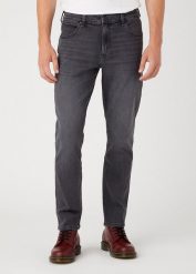 WRANGLER MĘSKIE SPODNIE JEANSOWE LARSTON BLACKOUT W18S29Z79 112330748. Czarne jeansy Wrangler, l, z obniżonym stanem. W wyprzedaży za 179.99 zł.