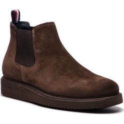 Sztyblety TOMMY HILFIGER - Suede Wedge Chelsea FM0FM01792 Coffee Bean 212. Sztyblety marki Tommy Hilfiger. W wyprzedaży za 379.00 zł.
