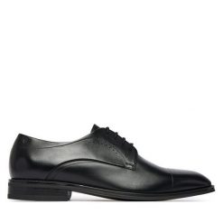 Półbuty BOSS. Czarne eleganckie półbuty Boss, bez wzorów, bez obcasa, bez zapięcia. Za 1,489.00 zł.