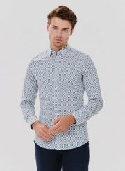 PAKO LORENTE – Koszula męska w geometryczny wzór. Koszule Pako Lorente, l, bez wzorów, z bawełny, bez kołnierzyka, bez ramiączek. Za 79.99 zł.