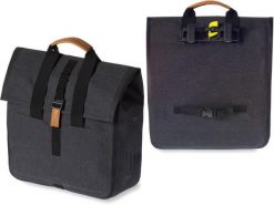 Torba na zakupy „Urban Dry. Czarne torby na ramię BASIL, bez wzorów, z materiału, na ramię, bez dodatków. Za 356.49 zł.