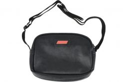 Saszetka na ramię sportowa dla dorosłych Sf Ls Small Satchel pojemność 1,2 L. Czarne torby na ramię Puma, bez wzorów, z materiału, na ramię, bez dodatków. Za 149.99 zł.