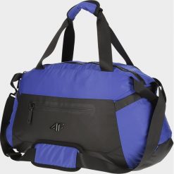 Torba sportowa TPU060 - kobalt. Torby na ramię 4F, bez wzorów, na ramię, bez dodatków. W wyprzedaży za 139.99 zł.