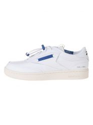 Reebok Sneakersy "Club C 85" w kolorze białym rozmiar: 42. Białe buty sportowe casual Reebok, bez wzorów, bez zapięcia. Za 246.11 zł.