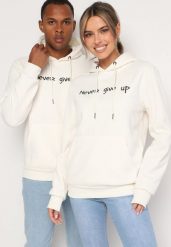 Beżowa Bluza z Kapturem z Dodatkiem Bawełny Ozdobiona Napisem Evilame. Brązowe bluzy Born2be, m, bez wzorów, z bawełny, z kapturem. W wyprzedaży za 59.49 zł.