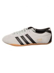 Adidas Skórzane sneakersy "Tokyo" w kolorze kremowym rozmiar: 37 1/3. Brązowe buty sportowe casual Adidas, bez wzorów, bez zapięcia. Za 263.53 zł.