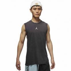 Koszulka treningowa męska Nike Air Jordan Drifit. Czarne bezrękawniki Nike, m, bez wzorów, bez kołnierzyka, bez ramiączek. Za 244.00 zł.