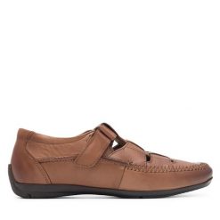 Półbuty Go Soft. Brązowe eleganckie półbuty GO SOFT, bez wzorów, bez obcasa, bez zapięcia. Za 209.99 zł.