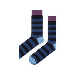Granatowe skarpetki w paski. Niebieskie skarpety Em men's accessories, bez wzorów. Za 29.99 zł.