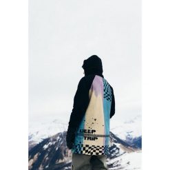 Bluza outdoorowa z kapturem męska DEEP TRIP Drift softshell. Czarne bluzy DEEP TRIP, na zimę, m, bez wzorów, z softshellu, z kapturem. Za 499.00 zł.