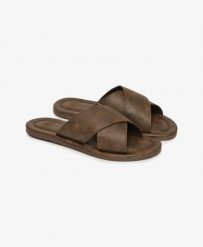 Superdry Klapki Vintage Cross Strap ze skóry syntetycznej – DARK BROWN. Brązowe klapki Superdry, ze skóry. Za 204.30 zł.