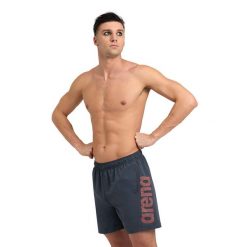 Szorty kąpielowe Arena Fundamentals Logo R. Brązowe krótkie spodenki sportowe Arena, m, bez wzorów. Za 206.00 zł.