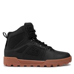 Kozaki DC Shoes. Czarne kozaki DC Shoes, bez wzorów, bez obcasa, bez zapięcia. Za 569.99 zł.