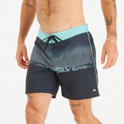 Spodenki surfingowe męskie Quiksilver 16" Half Jam Wordblock. Czarne odzież kąpielowa Quiksilver, m, bez wzorów, z poliesteru, sportowe. Za 179.99 zł.