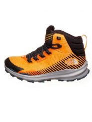 The North Face Buty turystyczne "Vectiv Fastpack" w kolorze pomarańczowo-czarnym rozmiar: 48. Czarne buty trekkingowe The North Face, bez wzorów, bez zapięcia. Za 420.68 zł.