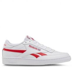 Buty do chodzenia męskie Reebok Club C Revenge. Białe buty sportowe casual Reebok, bez wzorów, z gumy, bez zapięcia, reebok club. Za 371.40 zł.