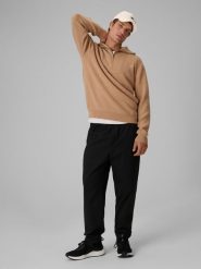 4F Spodnie casual męskie - czarne XXL. Czarne spodnie materiałowe 4F, na co dzień, m, bez wzorów, z dresówki, casualowe, z standardowym stanem. Za 189.99 zł.