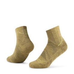 Skarpety biegowe Buff Dryflx Quarter Sock DQ. Czerwone skarpety Buff, bez wzorów, z elastanu. Za 108.89 zł.