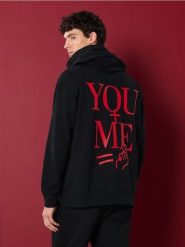 Bluza hoodie z nadrukiem - czarny. Czarne bluzy bez kaptura Sinsay, l, bez wzorów, bez kaptura. Za 59.99 zł.