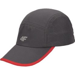 Czapka z daszkiem męska CAM002 - antracyt. Botki sznurowane marki 4F. Za 44.99 zł.