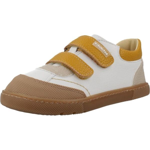 Buty TITANITOS CRB540 Biały. Białe buty trekkingowe TITANITOS, bez wzorów, z syntetyku, bez zapięcia. Za 265.17 zł.