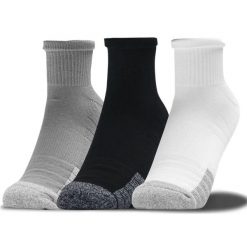 Męskie skarpety Under Armour HEATGEAR QUARTER. Białe skarpetki sportowe Under Armour, bez wzorów, z materiału. Za 69.99 zł.