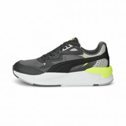 Buty sportowe Casual Męskie Puma X-Ray Speed Czarny. Czarne buty do biegania Puma, bez wzorów, bez zapięcia, do biegania. Za 441.45 zł.