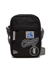 New Era Saszetka Mlb Patch Side Sox 60358208 Czarny. Czarne saszetki i nerki New Era, bez wzorów, z materiału. Za 79.99 zł.