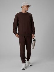 4F Spodnie dresowe joggery męskie - brązowe M. Brązowe joggery i bojówki 4F, m, bez wzorów, z dresówki. Za 149.99 zł.