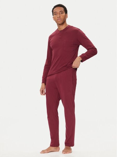 United Colors Of Benetton Piżama 3VD04P02W Bordowy Regular Fit. Czerwone piżamy United Colors Of Benetton, m, bez wzorów, z bawełny, bez ramiączek. Za 139.99 zł.