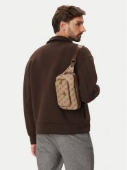Guess Nerka HMMILO P6398 Beżowy ciemny. Brązowe saszetki i nerki Guess, z aplikacjami, ze skóry. Za 327.99 zł.