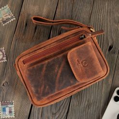 SASZETKA MĘSKA SKÓRZANA DO RĘKI VINTAGE PAOLO PERUZZI T-56-LBR. Żółte torby na ramię bez wzorów, z jeansu, do ręki, bez dodatków. Za 119.00 zł.