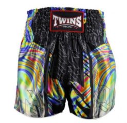 Spodenki treningowe Twins Special Aurora - Muay Thai. Czarne krótkie spodenki sportowe TWINS, l, bez wzorów, z gumy. Za 249.00 zł.