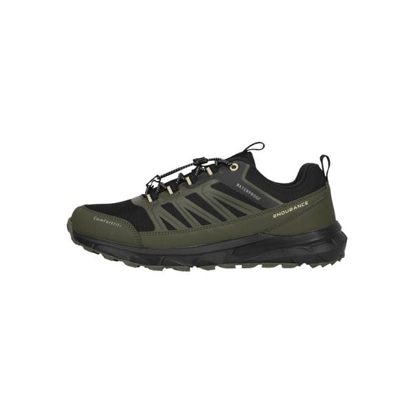 Buty trekkingowe Endurance Ferill WP. Czarne buty trekkingowe Endurance, bez wzorów, bez zapięcia. W wyprzedaży za 338.00 zł.