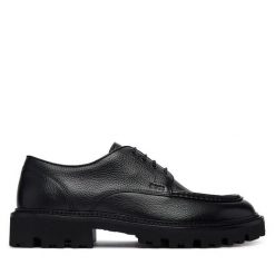 Półbuty BOSS. Czarne eleganckie półbuty Boss, bez wzorów, bez obcasa, bez zapięcia. Za 999.99 zł.