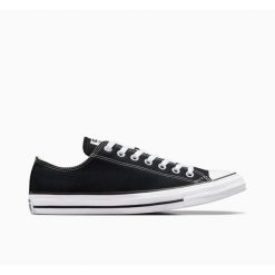 Trampki Converse Chuck Taylor All Star Classic Ox. Czarne trampki Converse, bez wzorów, bez zapięcia. Za 284.99 zł.