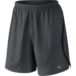 Nike Spodenki męskie 7IN Challenger 2IN1 Short grafitowy r. S (717951). Krótkie spodenki sportowe marki Nike. Za 106.95 zł.
