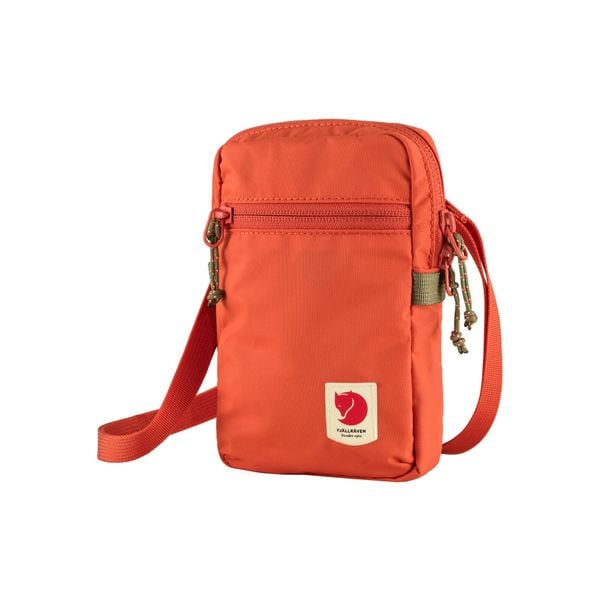Saszetka turystyczna Fjallraven High Coast Pocket - rowan red. Czerwone torby na ramię Fjällräven, bez wzorów, bez dodatków. Za 178.49 zł.