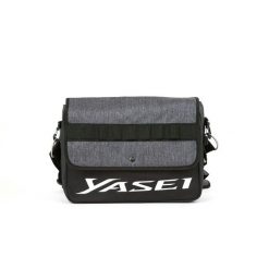 Torba na ramię Shimano Yasei Street Bag. Czarne torby na ramię Shimano, bez wzorów, z materiału, na ramię, duże, bez dodatków. Za 231.15 zł.