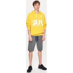Dresowe szorty - Szary. Krótkie spodenki sportowe Cropp. Za 47.99 zł.