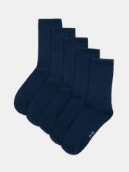 Długie skarpetki OEKO-TEX 5 pack - granatowy. Niebieskie skarpety Sinsay, bez wzorów. Za 19.99 zł.