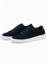 Klasyczne buty męskie sneakersy z miękkiego zamszu – granatowe V4 OM-FOCS-0163 - 46. Niebieskie buty sportowe casual Ombre Clothing, z aplikacjami, z gumy, bez zapięcia. Za 349.99 zł.