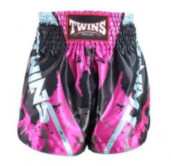 Spodenki treningowe Twins Special Candy - Muay Thai. Czarne krótkie spodenki sportowe TWINS, l, bez wzorów, z gumy. Za 249.00 zł.