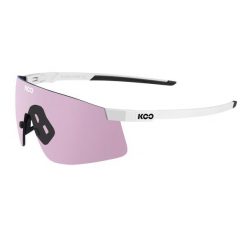 Okulary przeciwsłoneczne KOO Nova. Zielone okulary przeciwsłoneczne KOO. Za 829.99 zł.