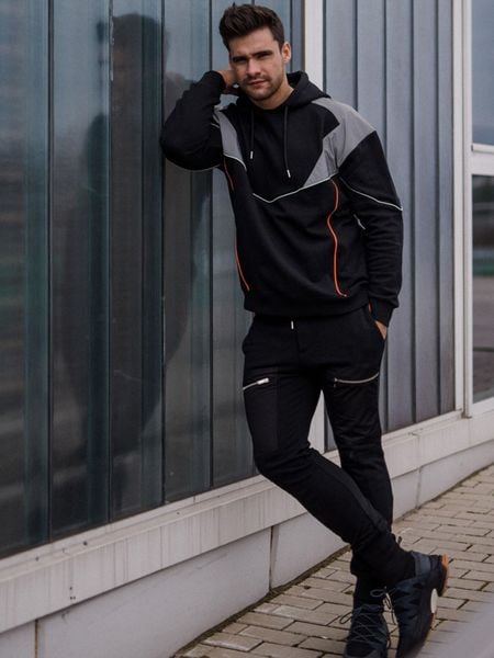 Les Hommes Bluza "Oversize" | LHH702750B | Oversize Hoodie | Mężczyzna | Czarny. Czarne bluzy Les Hommes, m, bez wzorów, z bawełny, bez kaptura. W wyprzedaży za 459.00 zł.