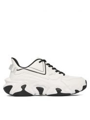 Guess Sneakersy 178415 Czarny. Białe buty sportowe casual Guess, z aplikacjami, ze skóry, bez zapięcia. Za 489.99 zł.