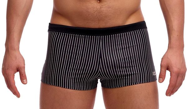 Bokserki kąpielowe Funky Trunks Pin Stripe. Czarne slipy i bokserki Funky Trunks, l, bez wzorów, z materiału. Za 179.00 zł.