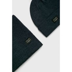 Jack & Jones - Czapka + szalik. Czapki zimowe marki Jack & Jones. W wyprzedaży za 89.90 zł.
