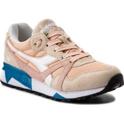 Sneakersy DIADORA - N9000 III 501.171853 01 C7376 Bique/Bleached Sand/Vivi. Buty sportowe casual marki Diadora. W wyprzedaży za 329.00 zł.
